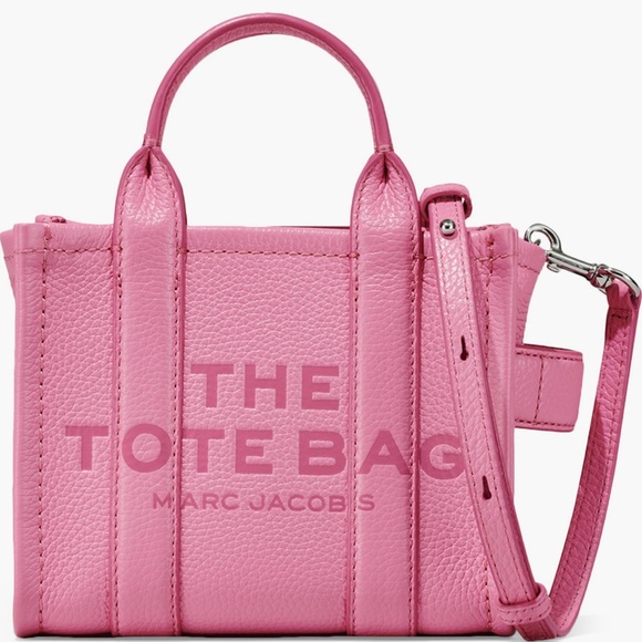 Marc Jacobs Handbags - Marc jacobs mini crossbody tote